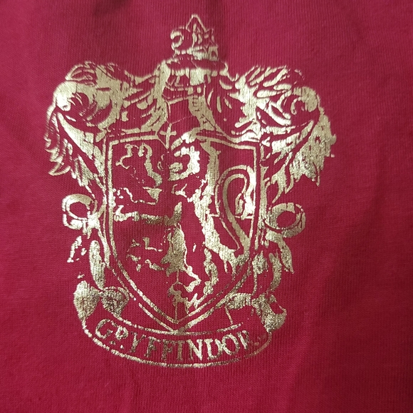 WARNER BROS Studio London Harry Potter Griffindor Cotton Tee, Size M - Picture 8 of 9
